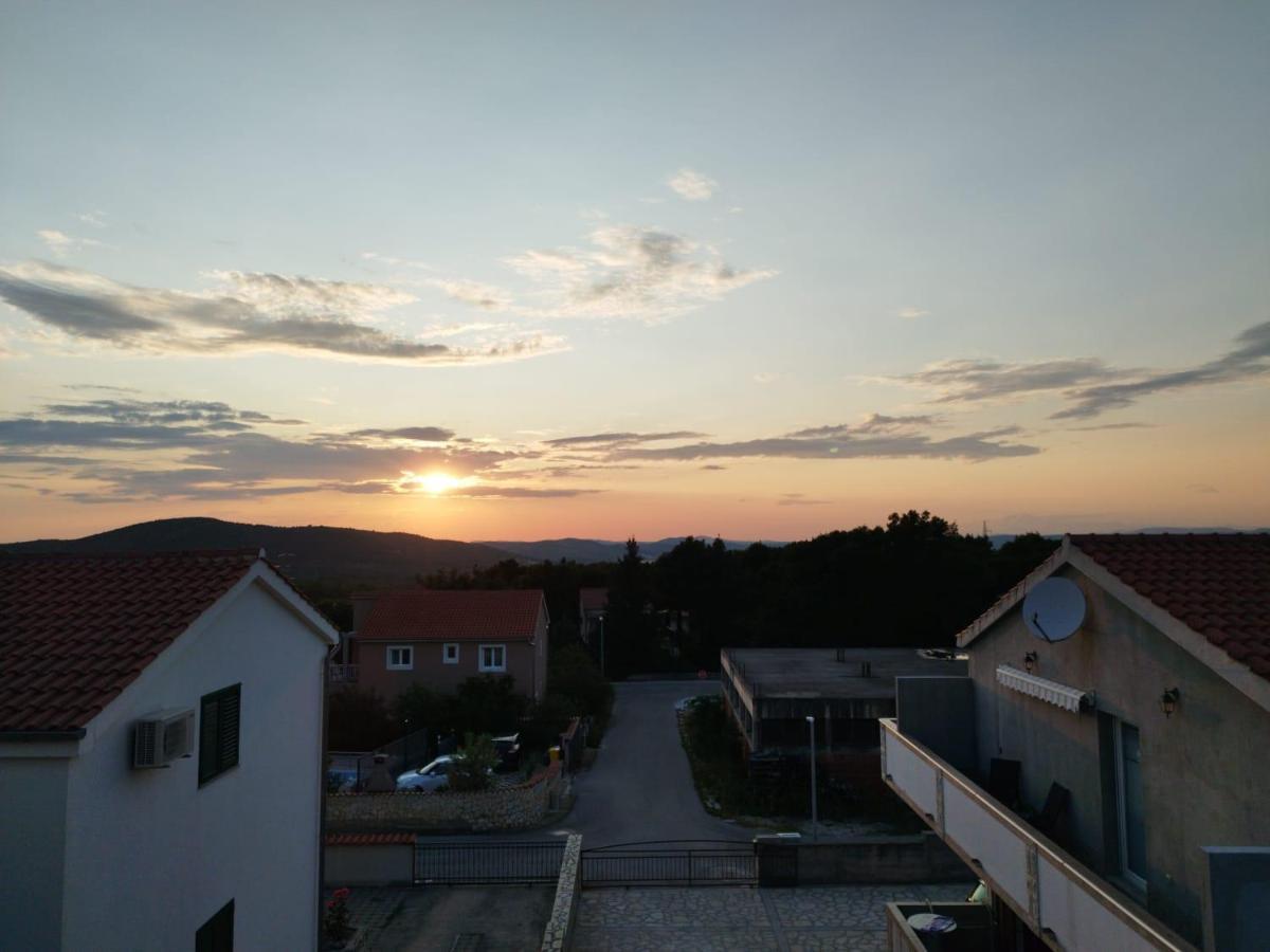 Apartman Mediteran Šibenik Exterior foto